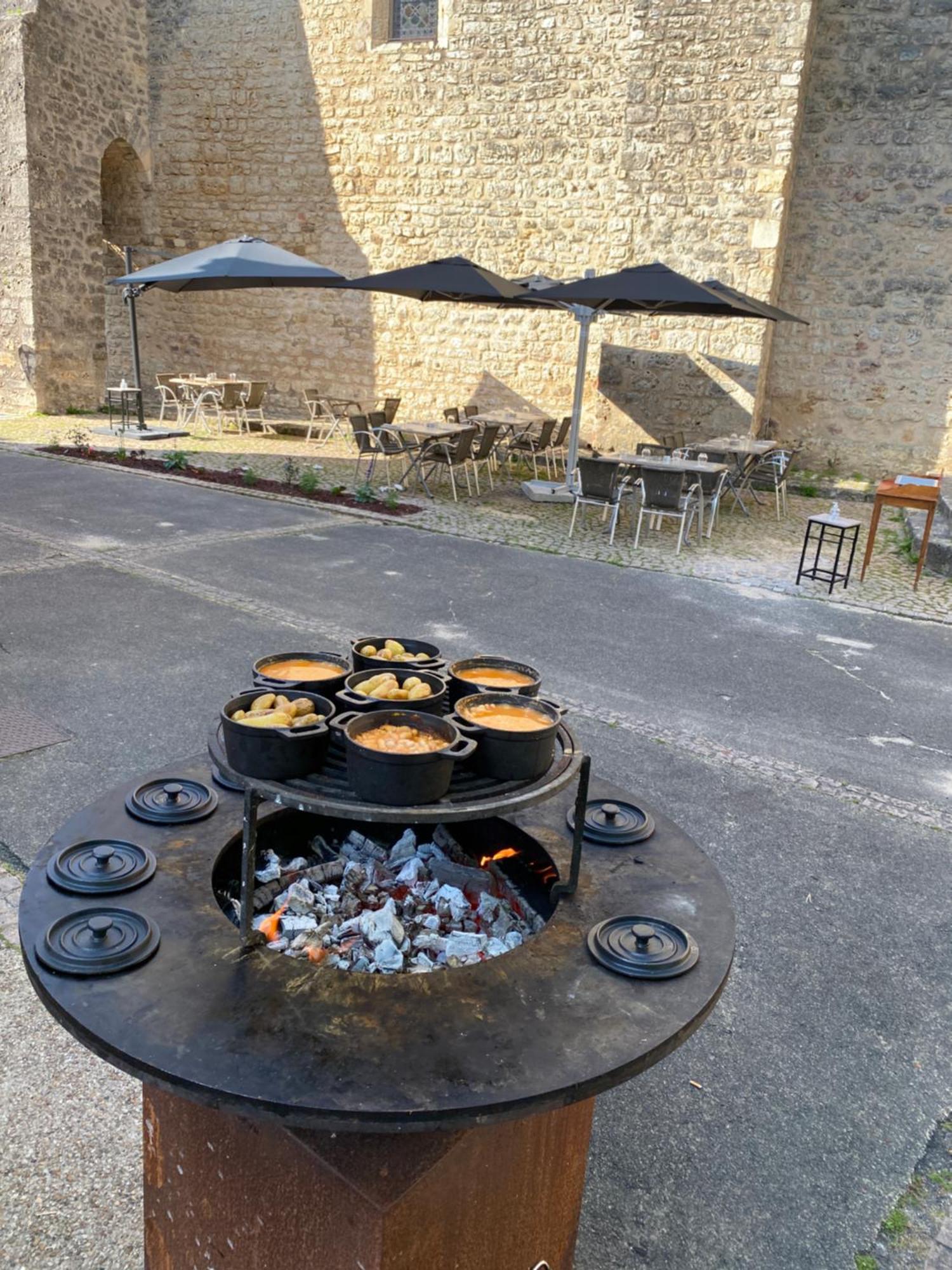 Logis Hotel Le Saint Georges Vivonne Exterior foto